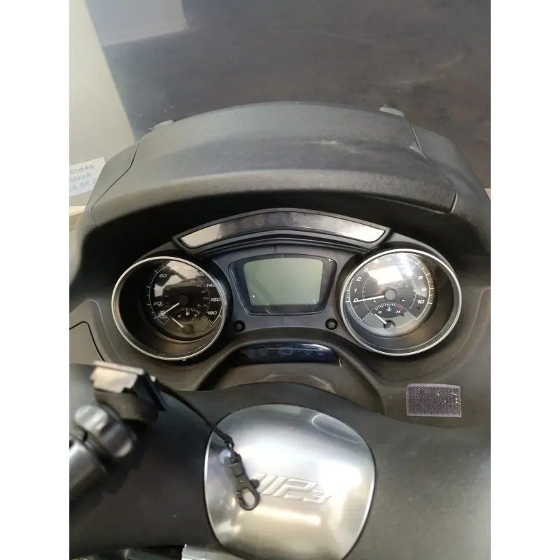 PIAGGIO MP3 300