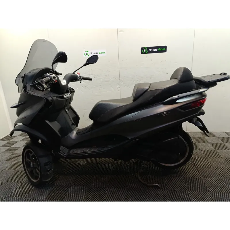 PIAGGIO MP3 300