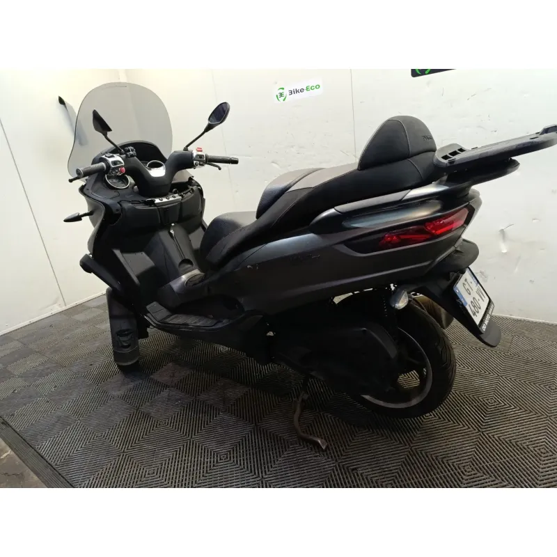PIAGGIO MP3 300
