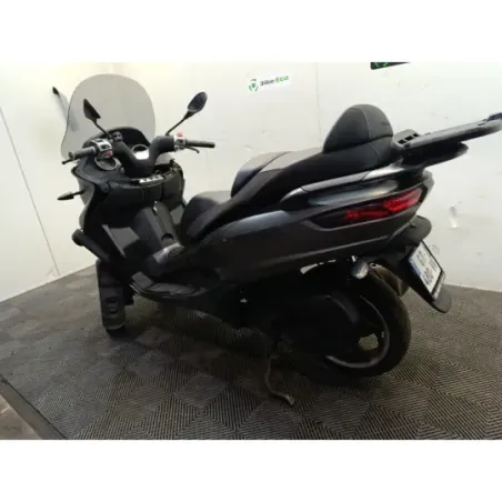 PIAGGIO MP3 300