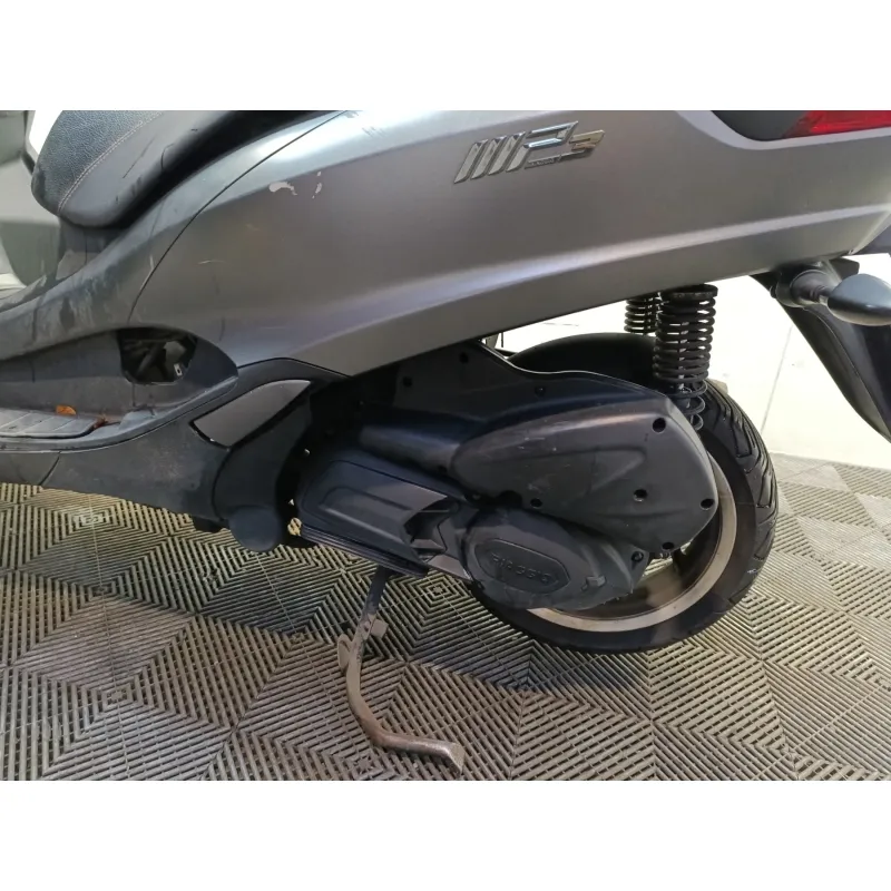 PIAGGIO MP3 300