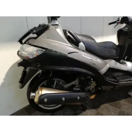 PIAGGIO MP3 400