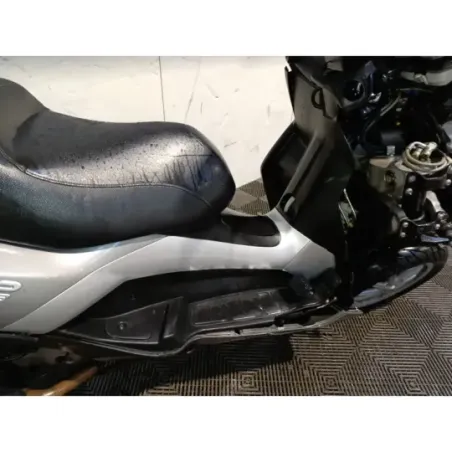 PIAGGIO MP3 400