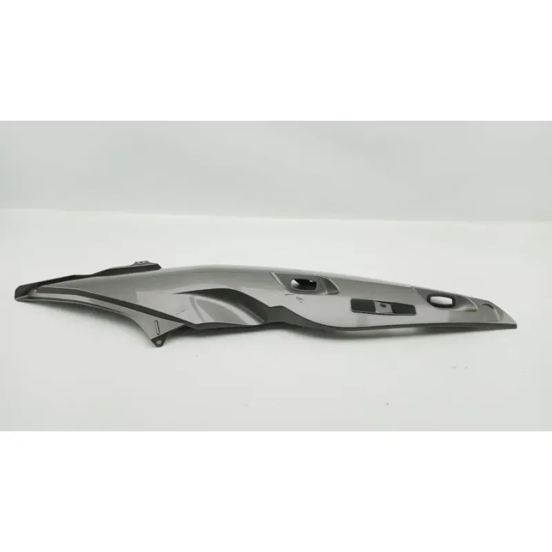 Coque arriere droit BMW R 1200 RT 2010 - 2013