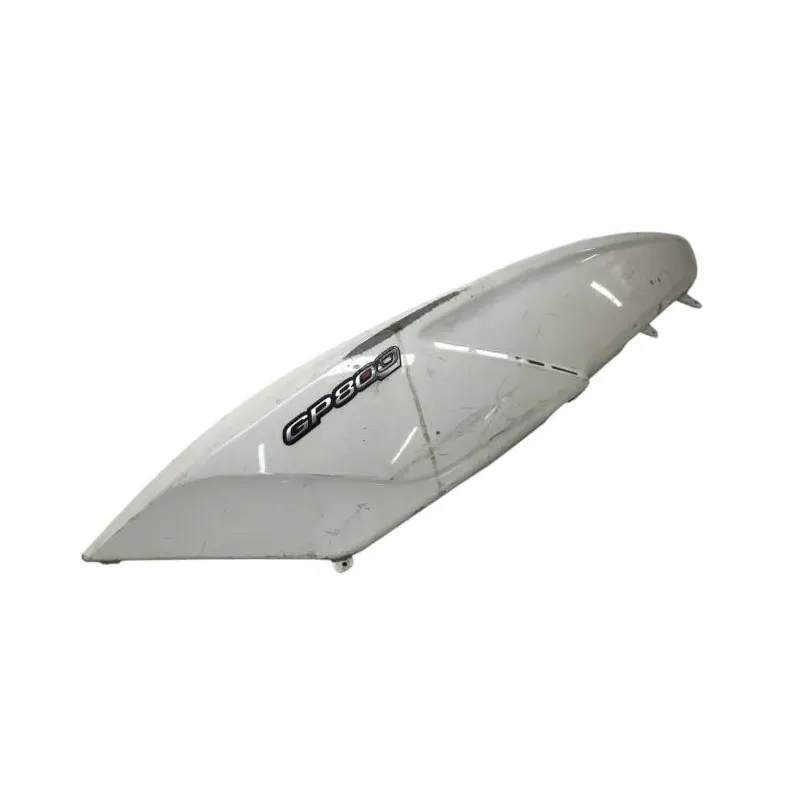 Cache carenage coque arriere gauche GILERA GP 800 2007-2011