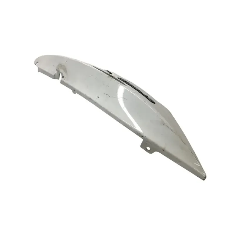 Cache carenage coque arriere gauche GILERA GP 800 2007-2011