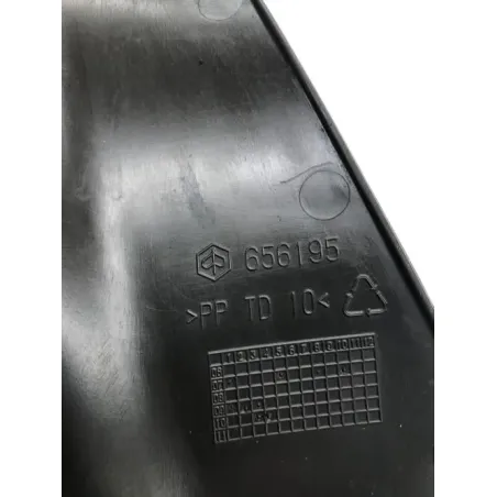 Cache interieur carenage droit GILERA GP 800 2007-2011