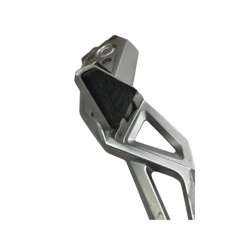 Platine et repose pieds arriere gauche HONDA XADV 750 2017-2020