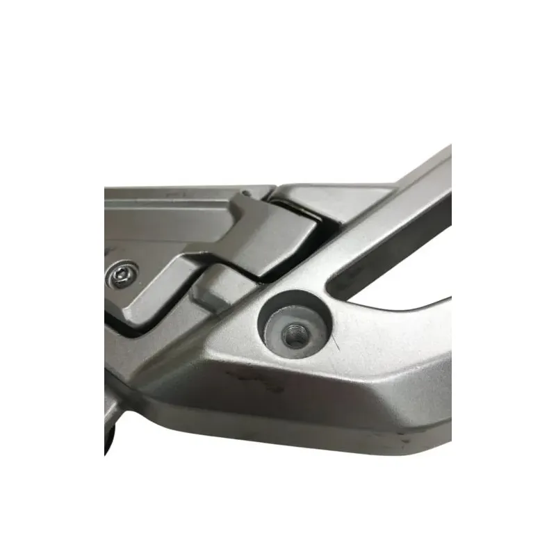 Platine et repose pieds arriere droit HONDA XADV 750 2017-2020