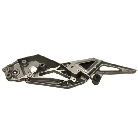 Platine et repose pieds arriere droit HONDA XADV 750 2017-2020