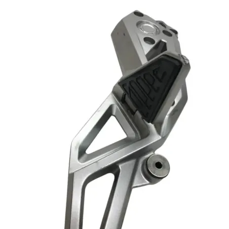 Platine et repose pieds arriere droit HONDA XADV 750 2017-2020