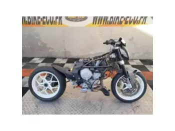 MV AGUSTA BRUTALE 800