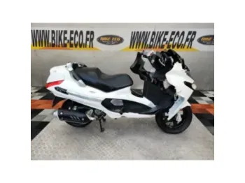 PIAGGIO XEVO 125