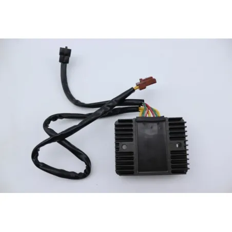 Regulateur charge batterie PIAGGIO MP3 500 LT SPORT 2011 - 2013