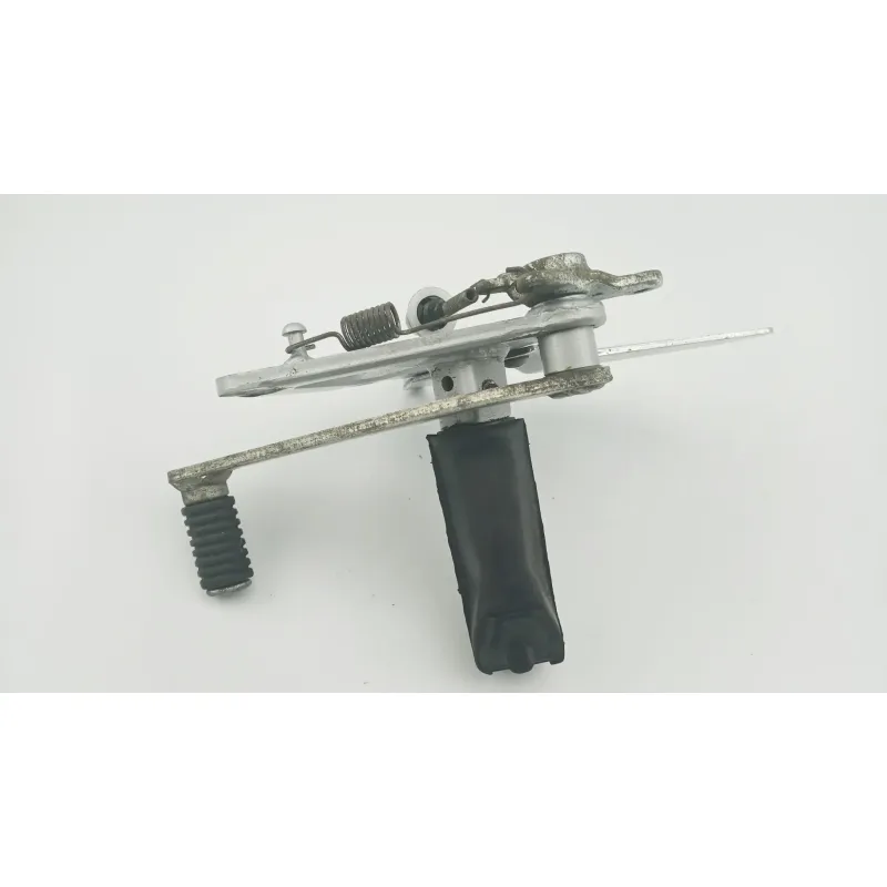 Platine avant droite SUZUKI GS 500 2001 - 2002