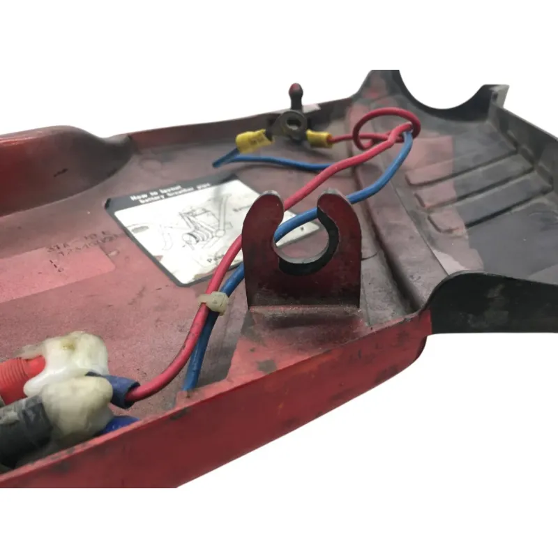 Cache carenage sous selle gauche YAMAHA XJ 900 1985-1990
