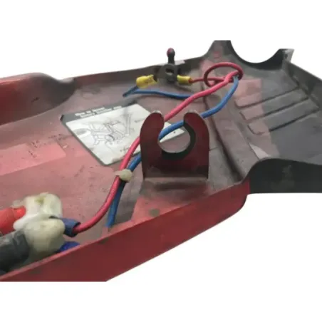 Cache carenage sous selle gauche YAMAHA XJ 900 1985-1990