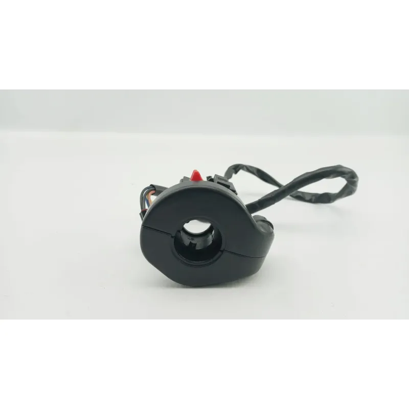 Commodo droit HYOSUNG BOBBER 125 2024 - 2025