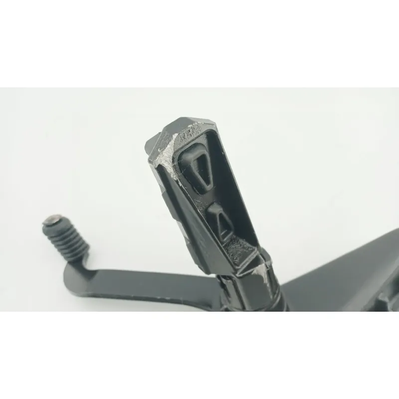 Platine avant gauche HYOSUNG BOBBER 125 2024 - 2025