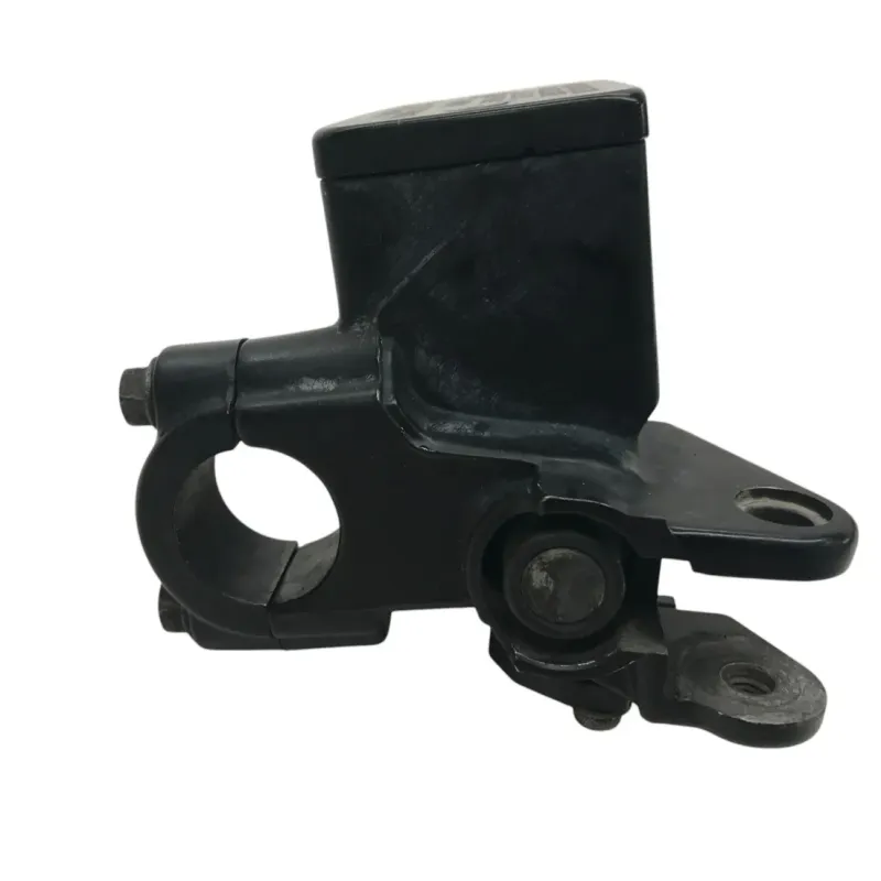 Maitre cylindre frein avant SUZUKI AN 650 2003-2012 BURGMAN