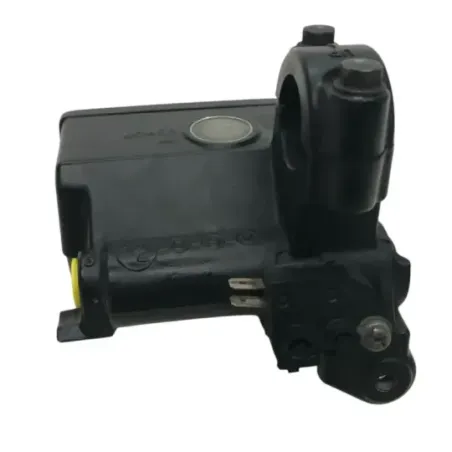 Maitre cylindre frein avant SUZUKI AN 650 2003-2012 BURGMAN