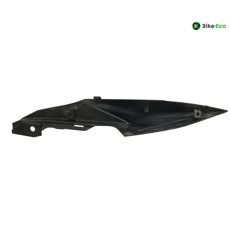 Cache carenage coque arriere gauche SUZUKI GSXS 750 2017-2021