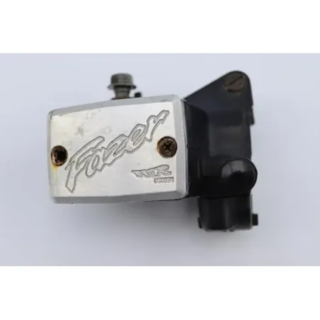 Maitre cylindre frein avant YAMAHA FZS 600 FAZER 1998 - 2001