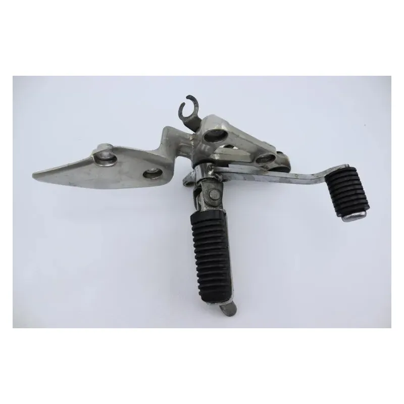Platine avant droite YAMAHA FZ6 600 FAZER 1998 - 2001