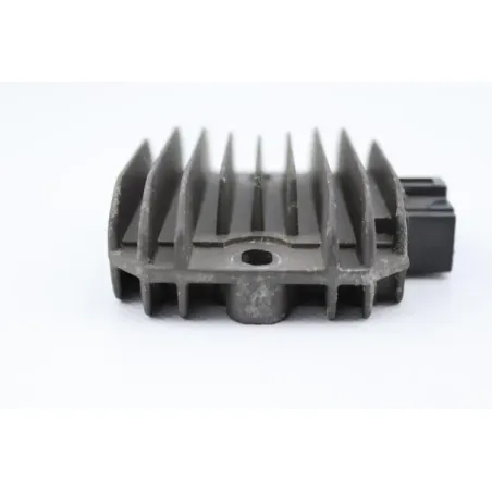 Regulateur charge batterie PIAGGIO VESPA LXV 125 2006 - 2009