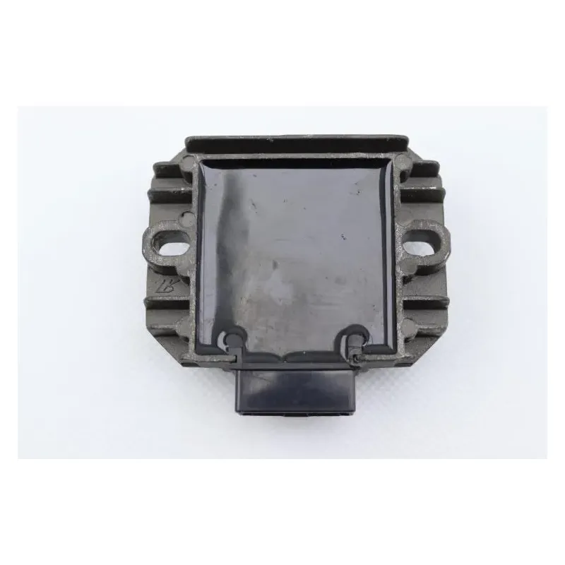 Regulateur charge batterie PIAGGIO VESPA LXV 125 2006 - 2009