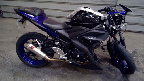 YAMAHA R3