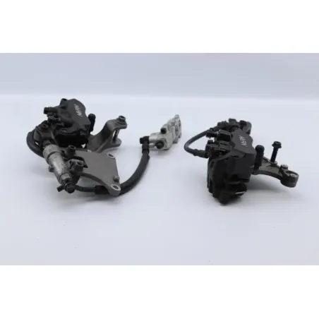 Etrier de frein avant HONDA GL 1800 GOLDWING 2006 - 2011