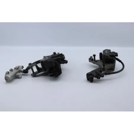 Etrier de frein avant HONDA GL 1800 GOLDWING 2006 - 2011