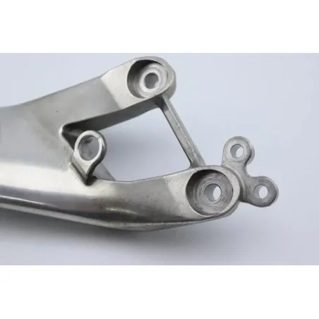 Platine arriere droite HONDA CBR 1100 XX 1998 - 1998