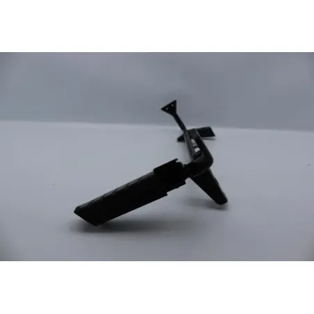 Support marche pied gauche HONDA FES 125 PANTHEON 2005 - 2006