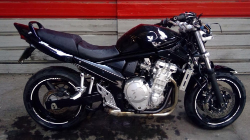 SUZUKI 650 BANDIT