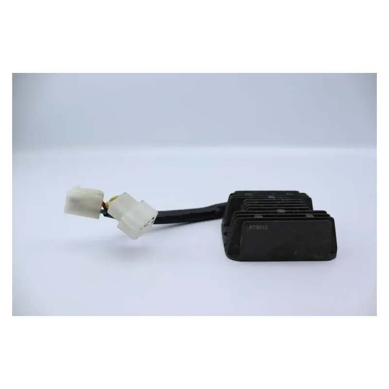 Regulateur charge batterie HYOSUNG GTR 650 2013 - 2015