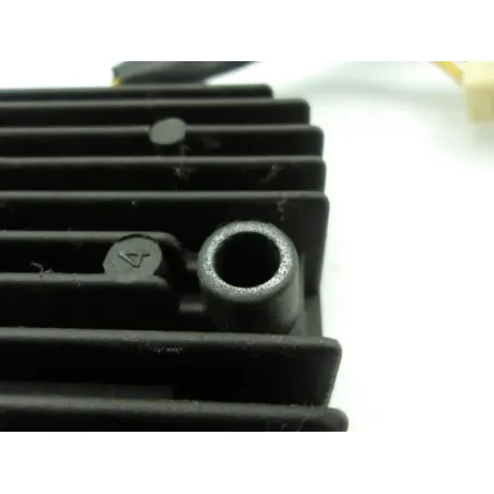 Regulateur charge batterie HONDA PES 125 2006 - 2010