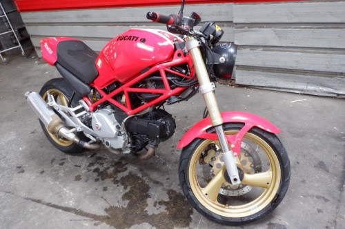 DUCATI 600 MONSTRO
