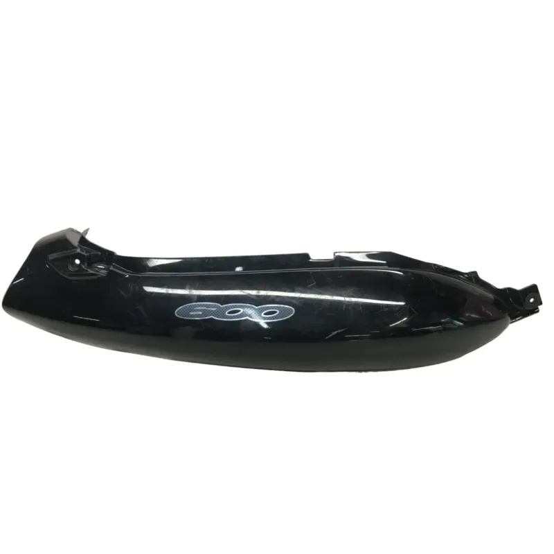 Cache carenage sous selle droit SUZUKI GSX F 600 1998-2003