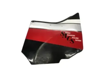 Cache carenage sous selle droit SUZUKI GSXR 750 1985-1987