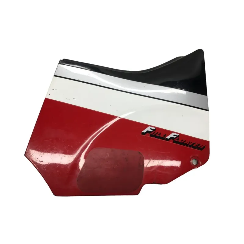 Cache carenage sous selle droit SUZUKI GSXR 750 1985-1987