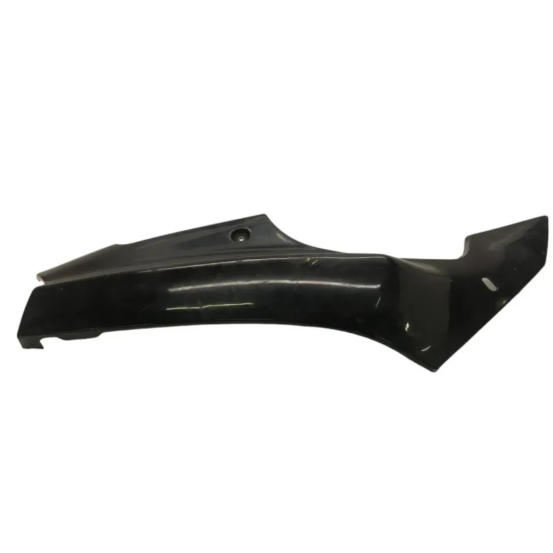 Cache carenage coque arriere droit SUZUKI RG 125 F 1992-1996 GAMMA