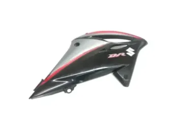 Cache reservoir droit SUZUKI DR 125 SM 2008-2014