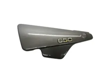 Cache carenage sous selle gauche YAMAHA XJ 650 1980-1983