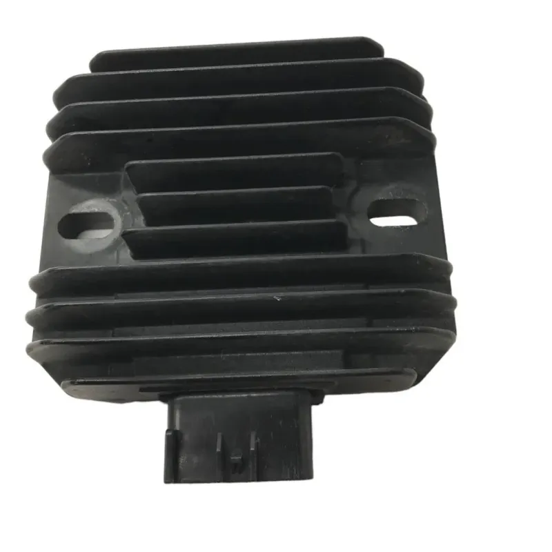 Regulateur charge batterie SUZUKI GSR 600 2006-2010