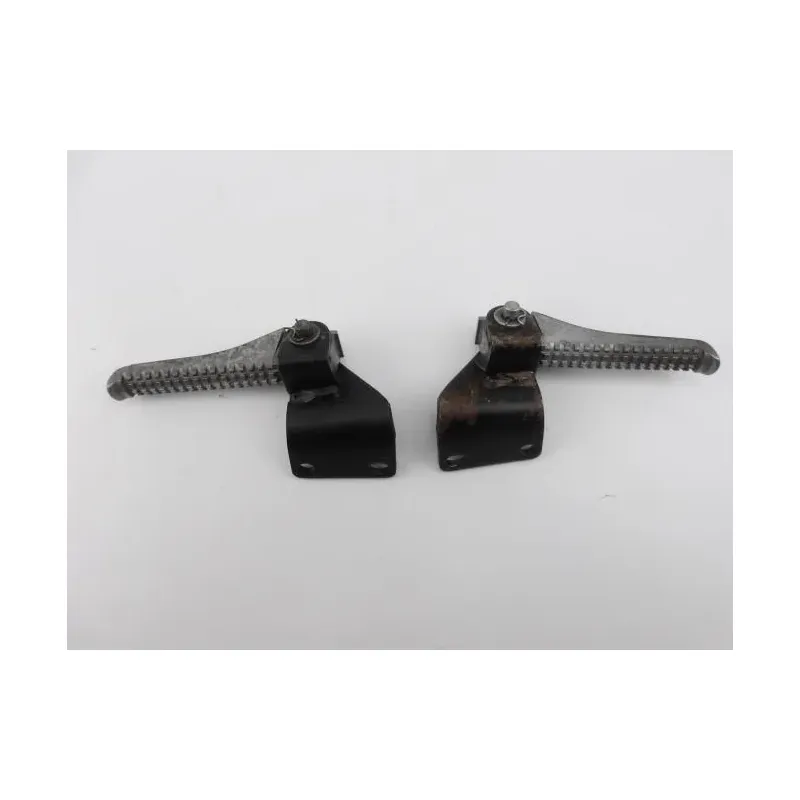 Repose pieds arriere droit PIAGGIO NRG POWER 50 2004 - 2017
