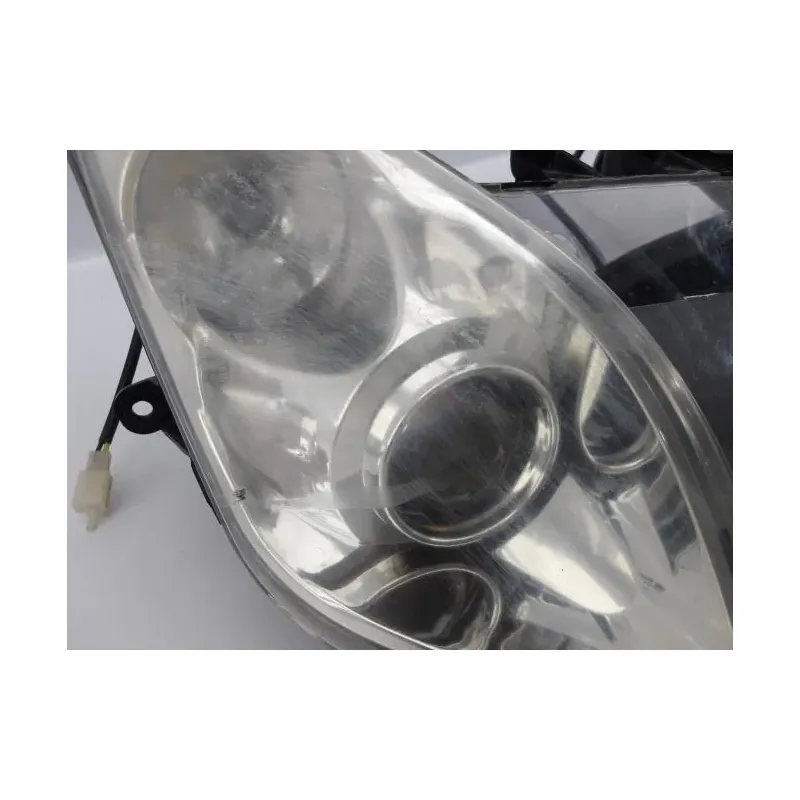 Optique (feux)(phare) QUADRO D 350 2012 - 2013