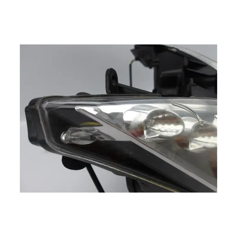 Optique (feux)(phare) QUADRO D 350 2012 - 2013