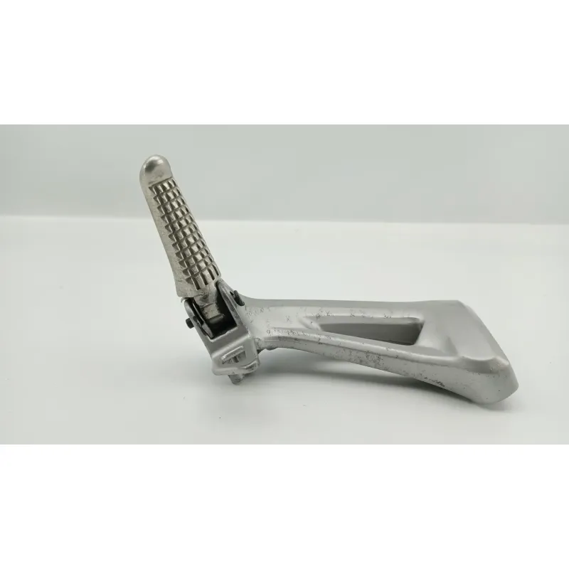 Platine arriere gauche SUZUKI SV 650 N 1999 - 2002